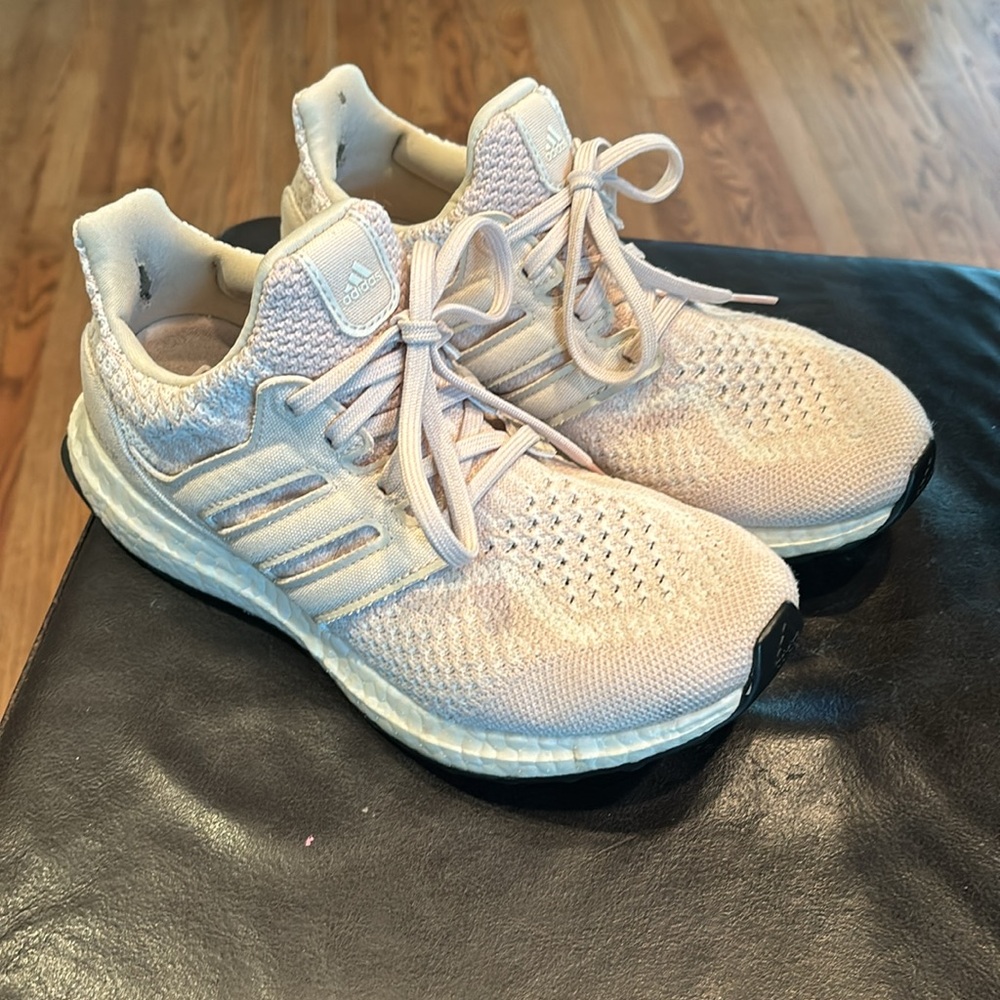 Women’s adidas ultra-boost sneakers - Picture 5 of 5